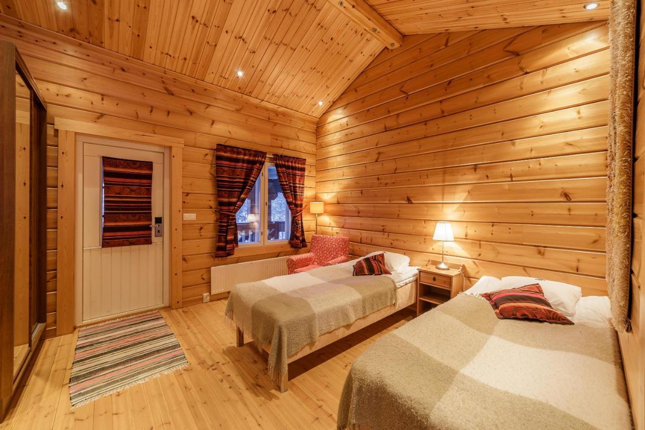 Santa'S Little Village - Hotel Uitonniemi Kemijärvi Εξωτερικό φωτογραφία